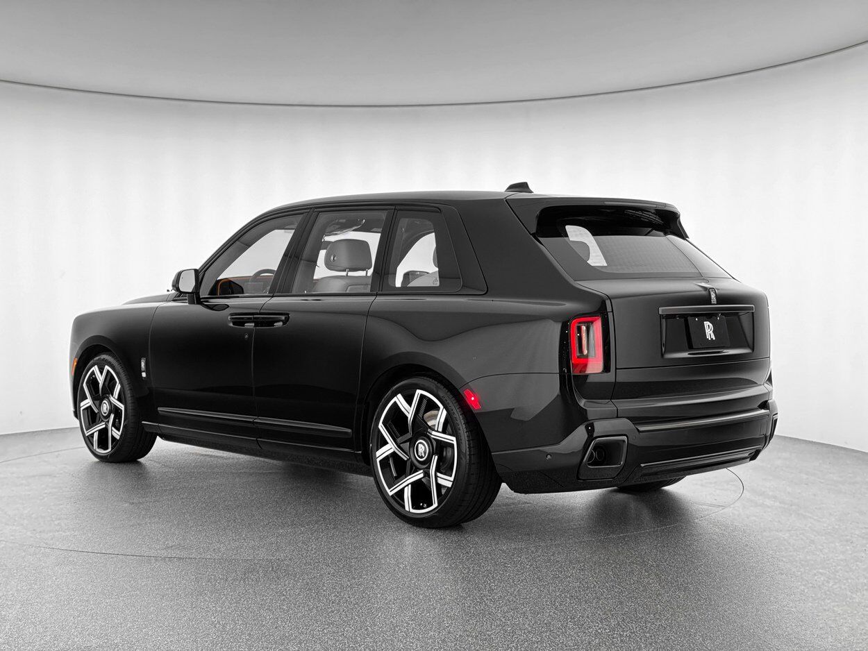 2026 Rolls-Royce Cullinan Black Badge Bellevue WA