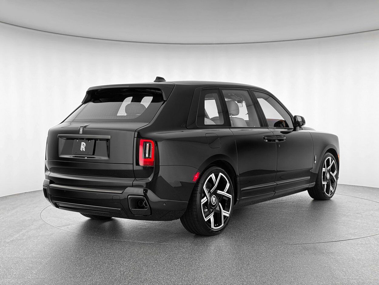 2026 Rolls-Royce Cullinan Black Badge Bellevue WA
