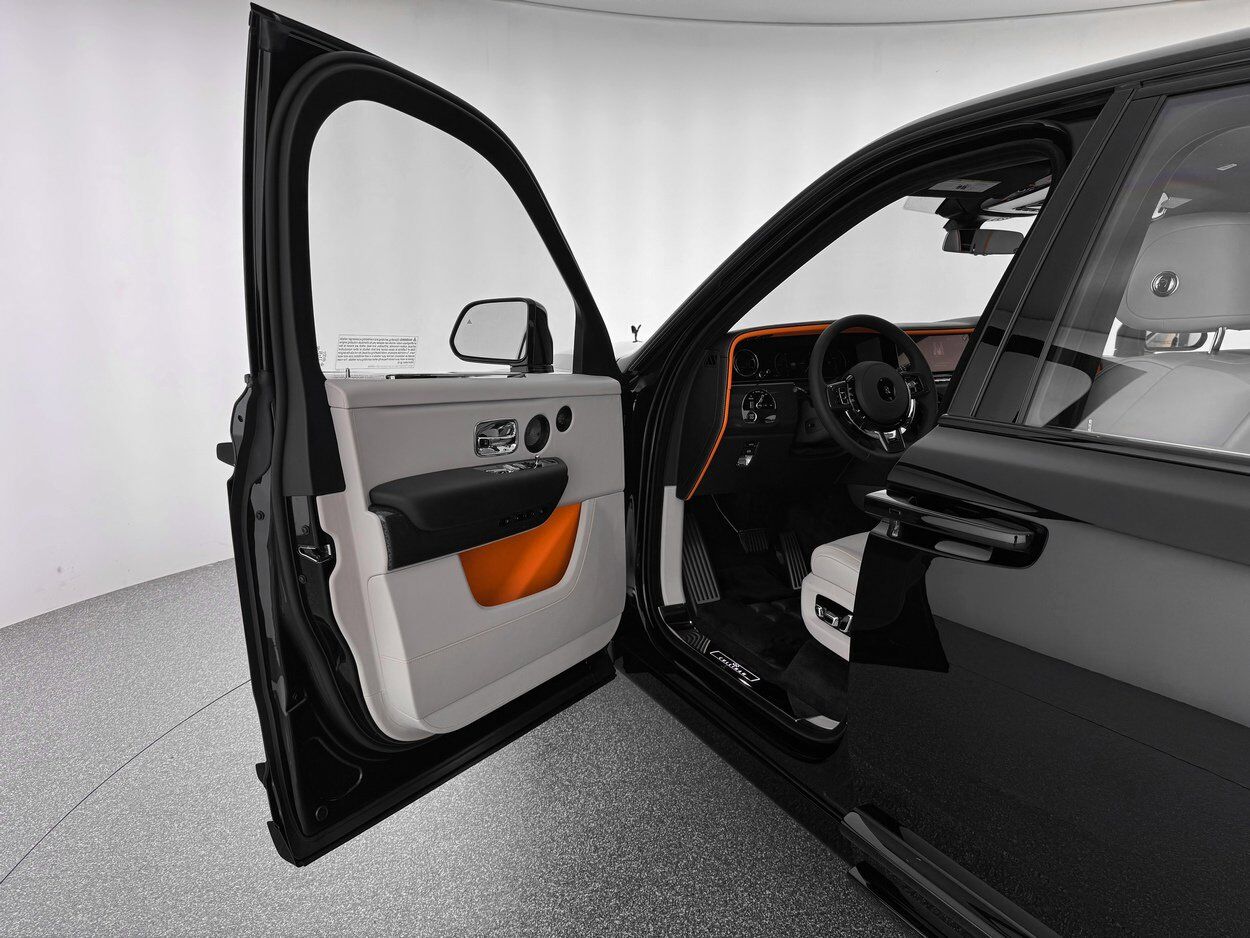 2026 Rolls-Royce Cullinan Black Badge Bellevue WA