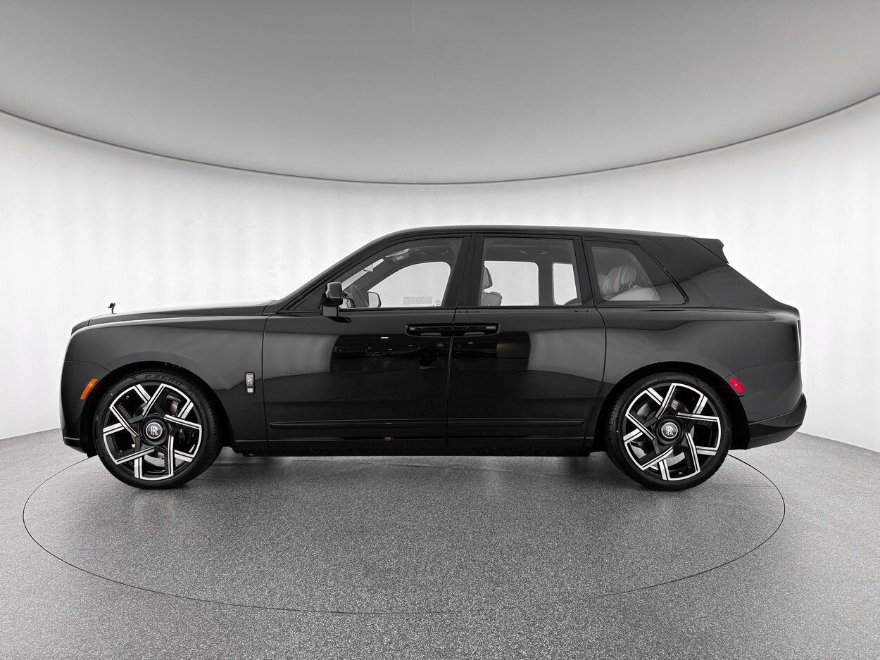 2026 Rolls-Royce Cullinan Black Badge Bellevue WA