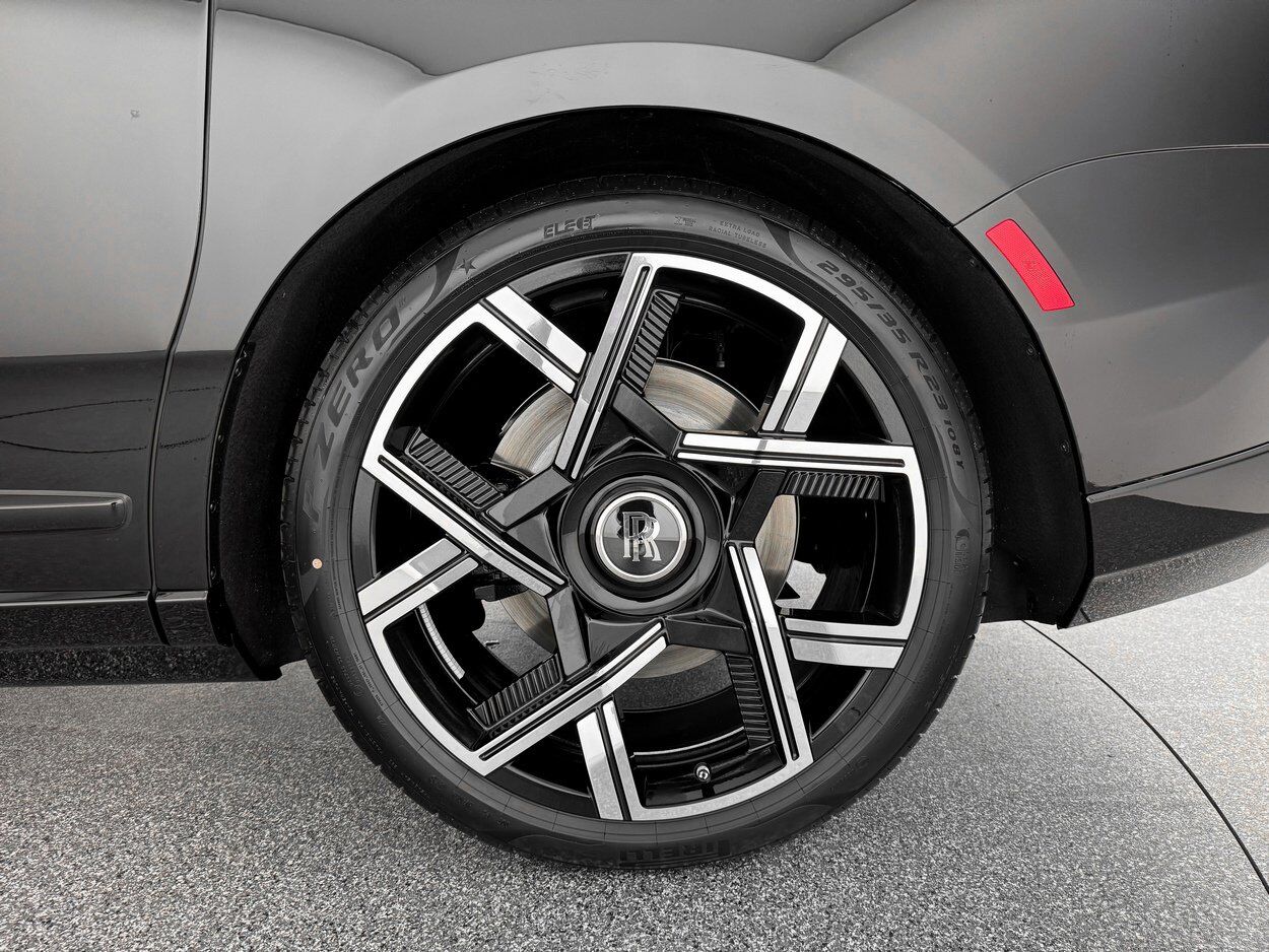 2026 Rolls-Royce Cullinan Black Badge Bellevue WA