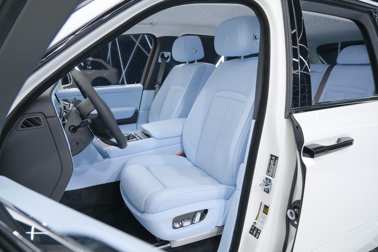 2026 Rolls-Royce Cullinan Mansory Miami FL