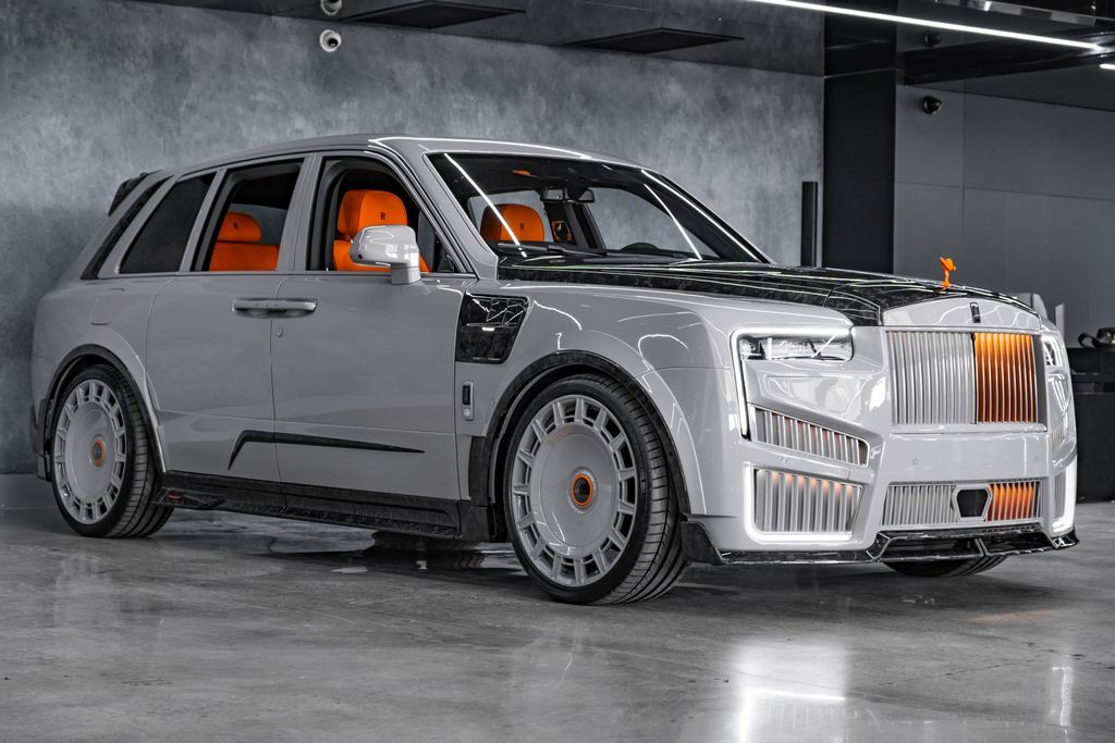 2026 Rolls-Royce Cullinan Mansory
