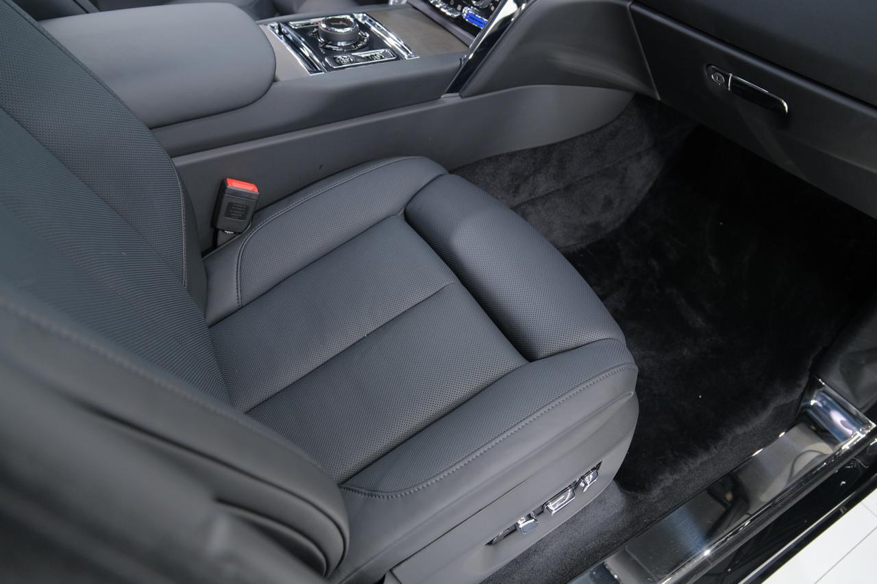 2026 Rolls-Royce Cullinan Mansory Wheels Miami FL