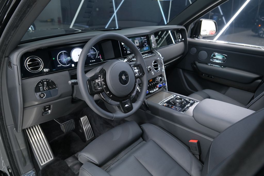 2026 Rolls-Royce Cullinan Mansory Wheels Miami FL