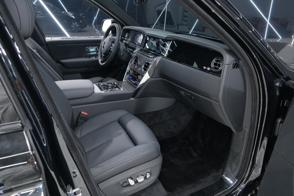 2026 Rolls-Royce Cullinan Mansory Wheels Miami FL