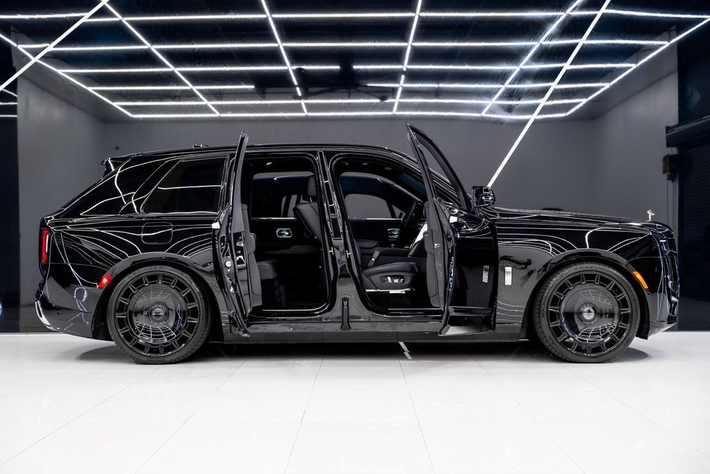 2026 Rolls-Royce Cullinan Mansory Wheels Miami FL
