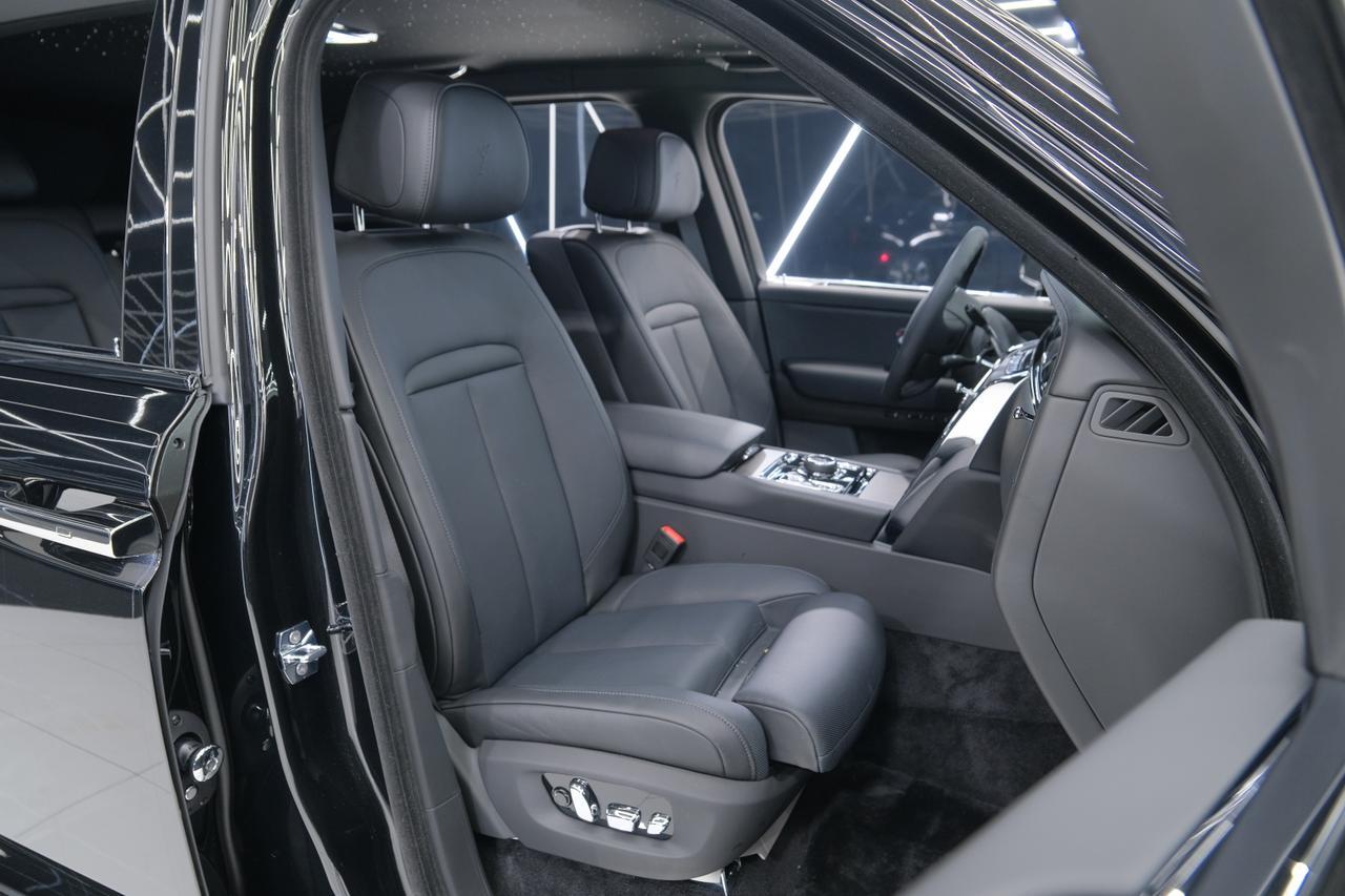 2026 Rolls-Royce Cullinan Mansory Wheels Miami FL