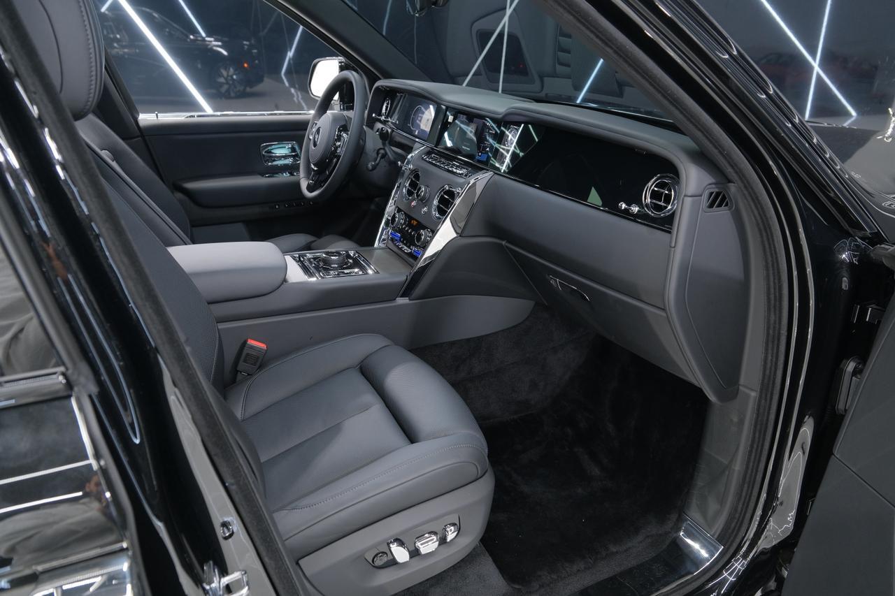 2026 Rolls-Royce Cullinan Mansory Wheels Miami FL