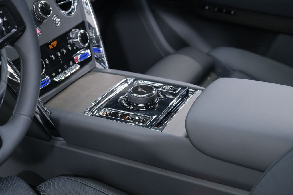 2026 Rolls-Royce Cullinan Mansory Wheels Miami FL