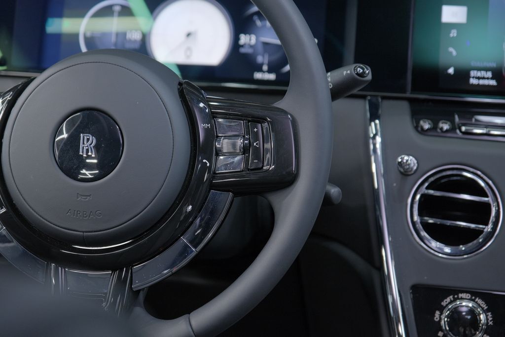 2026 Rolls-Royce Cullinan Mansory Wheels Miami FL