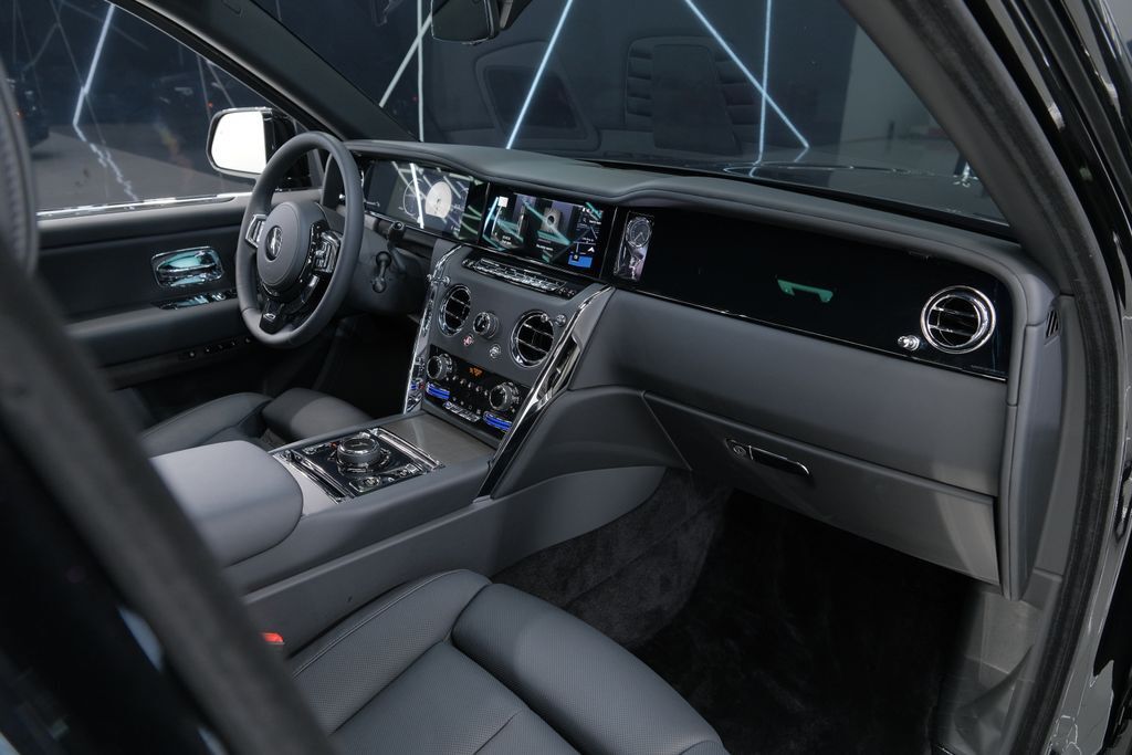 2026 Rolls-Royce Cullinan Mansory Wheels Miami FL