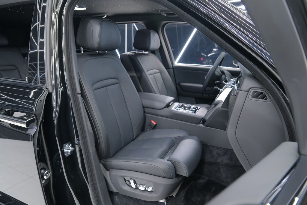 2026 Rolls-Royce Cullinan Mansory Wheels Miami FL