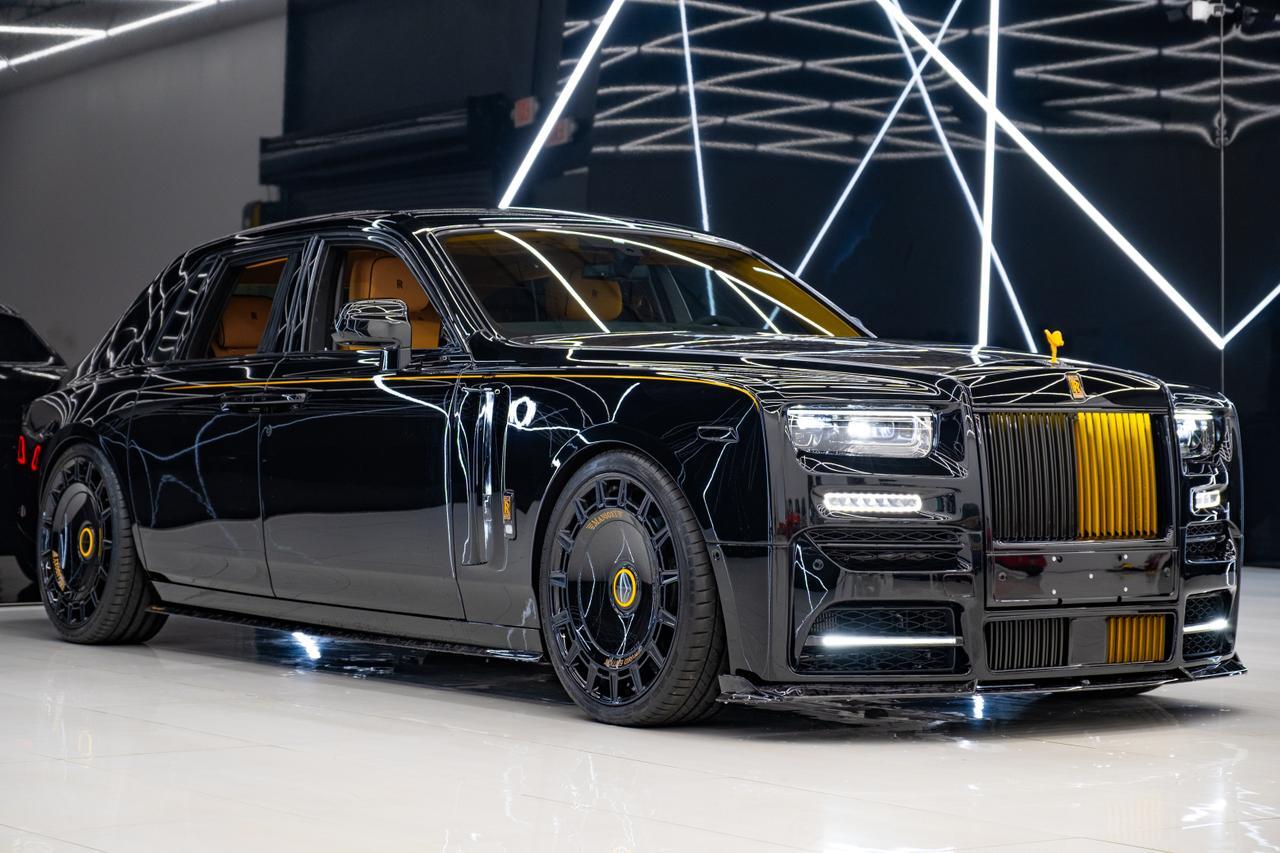 2026 Rolls-Royce Phantom Base