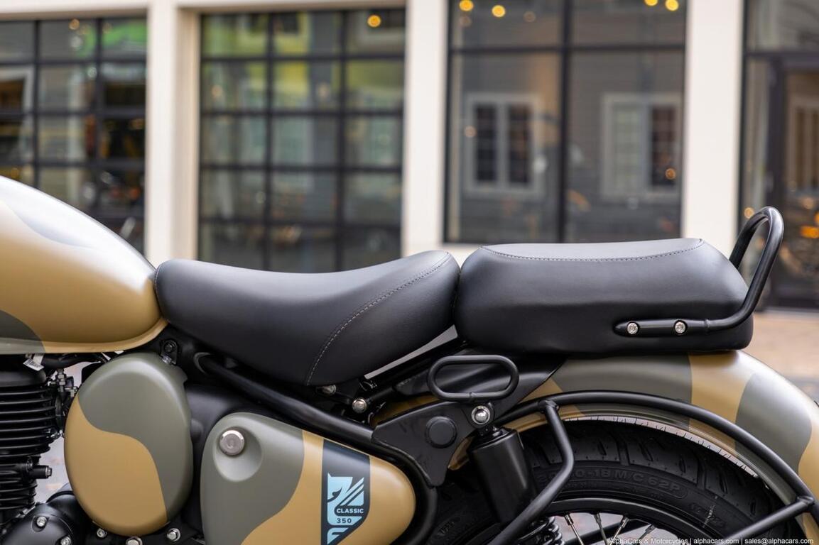 2026 Royal Enfield Classic 350 Commando Sand Boston MA 2026 Royal Enfield Classic 350 Commando Sand Boston MA