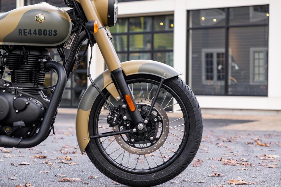 2026 Royal Enfield Classic 350 Commando Sand Boston MA 2026 Royal Enfield Classic 350 Commando Sand Boston MA