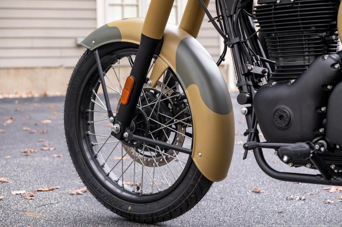 2026 Royal Enfield Classic 350 Commando Sand Boston MA 2026 Royal Enfield Classic 350 Commando Sand Boston MA