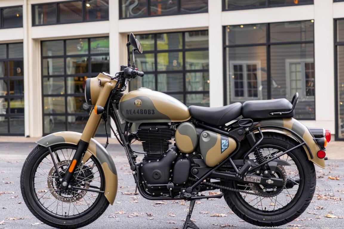 2026 Royal Enfield Classic 350 Commando Sand Boston MA 2026 Royal Enfield Classic 350 Commando Sand Boston MA