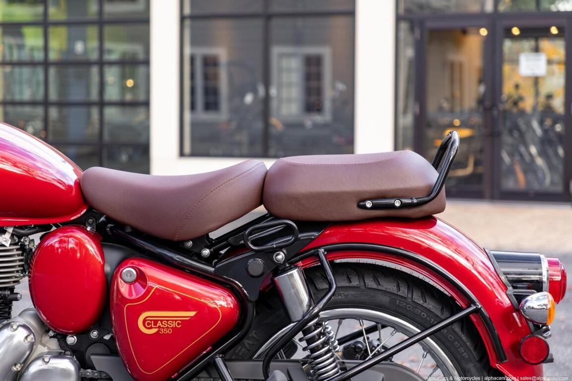 2026 Royal Enfield Classic 350 Madras Red Boston MA 2026 Royal Enfield Classic 350 Madras Red Boston MA