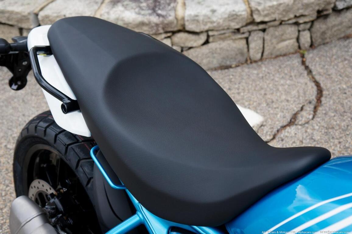 2026 Royal Enfield Guerrilla 450 Brava Blue Boston MA