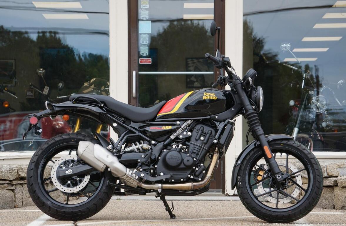 2026 Royal Enfield Guerrilla 450 Playa Black Boston MA