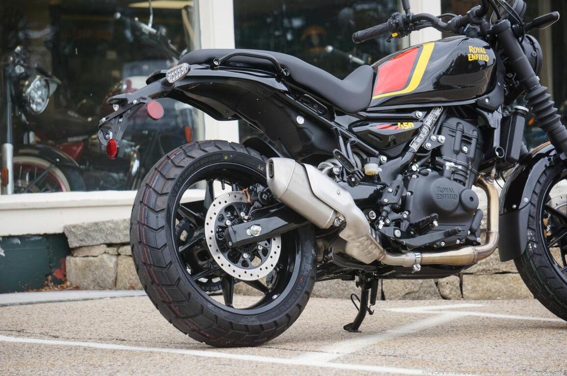 2026 Royal Enfield Guerrilla 450 Playa Black Boston MA