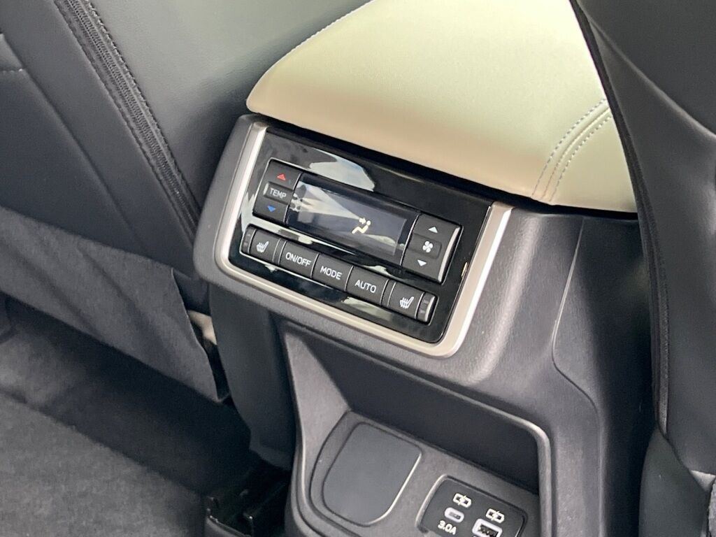 2026 Subaru ASCENT Limited 8-Passenger Hagerstown MD