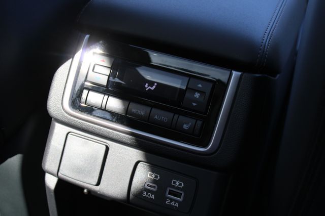 2026 Subaru Ascent Limited Bronze Edition Klamath Falls OR