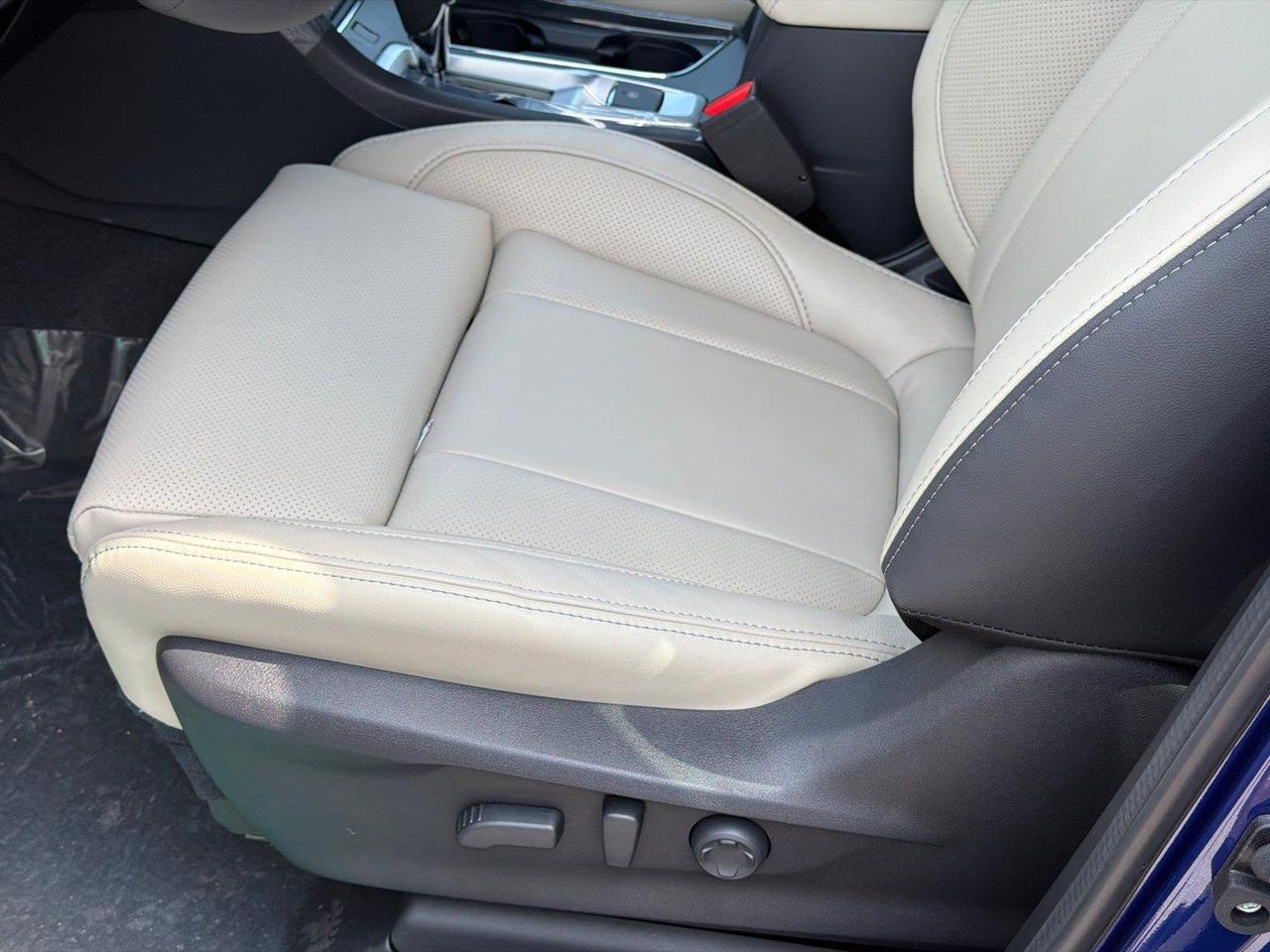 2026 Subaru Ascent Limited Hagerstown MD
