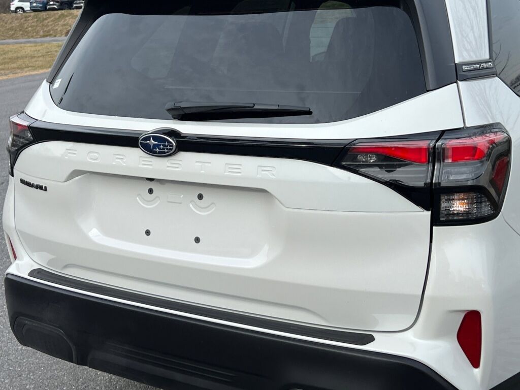 2026 Subaru FORESTER Limited Hagerstown MD