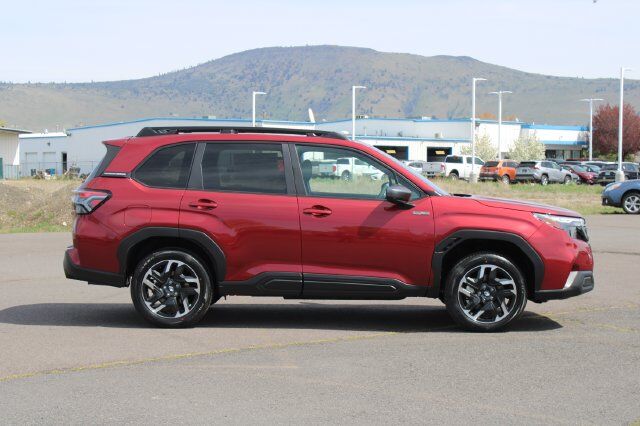 2026 Subaru Forester Premium Hybrid Klamath Falls OR
