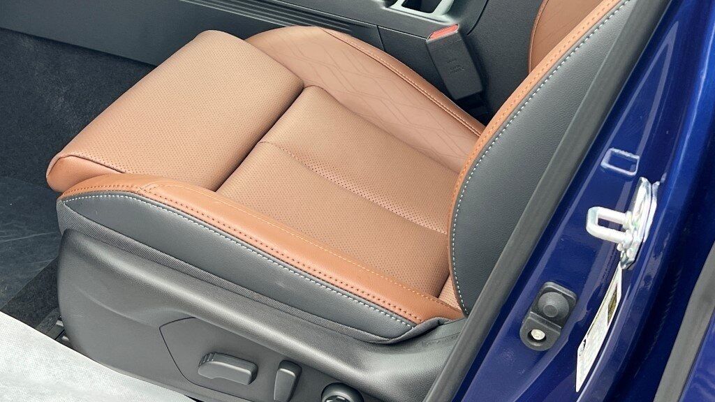 2026 Subaru OUTBACK Touring Fredericksburg VA