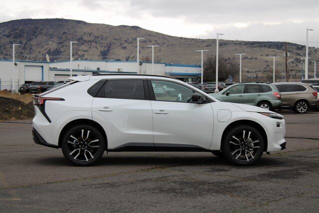 2026 Subaru Solterra Limited XT Klamath Falls OR