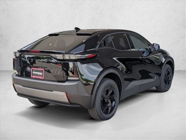 2026 Subaru Uncharted Premium