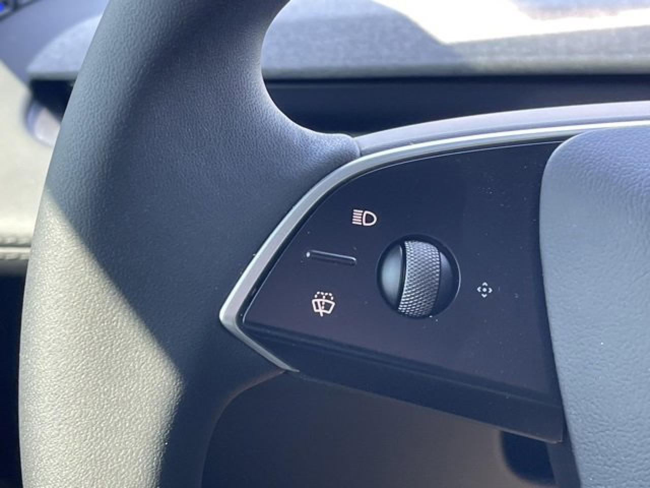 2026 TESLA Model Y Long Range Launch Serie Richmond Hill ON