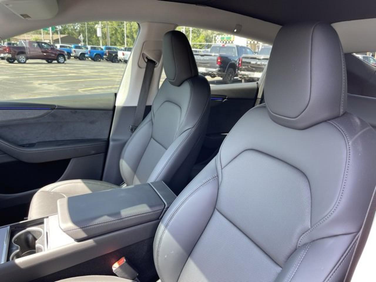 2026 TESLA Model Y Long Range Launch Serie Richmond Hill ON