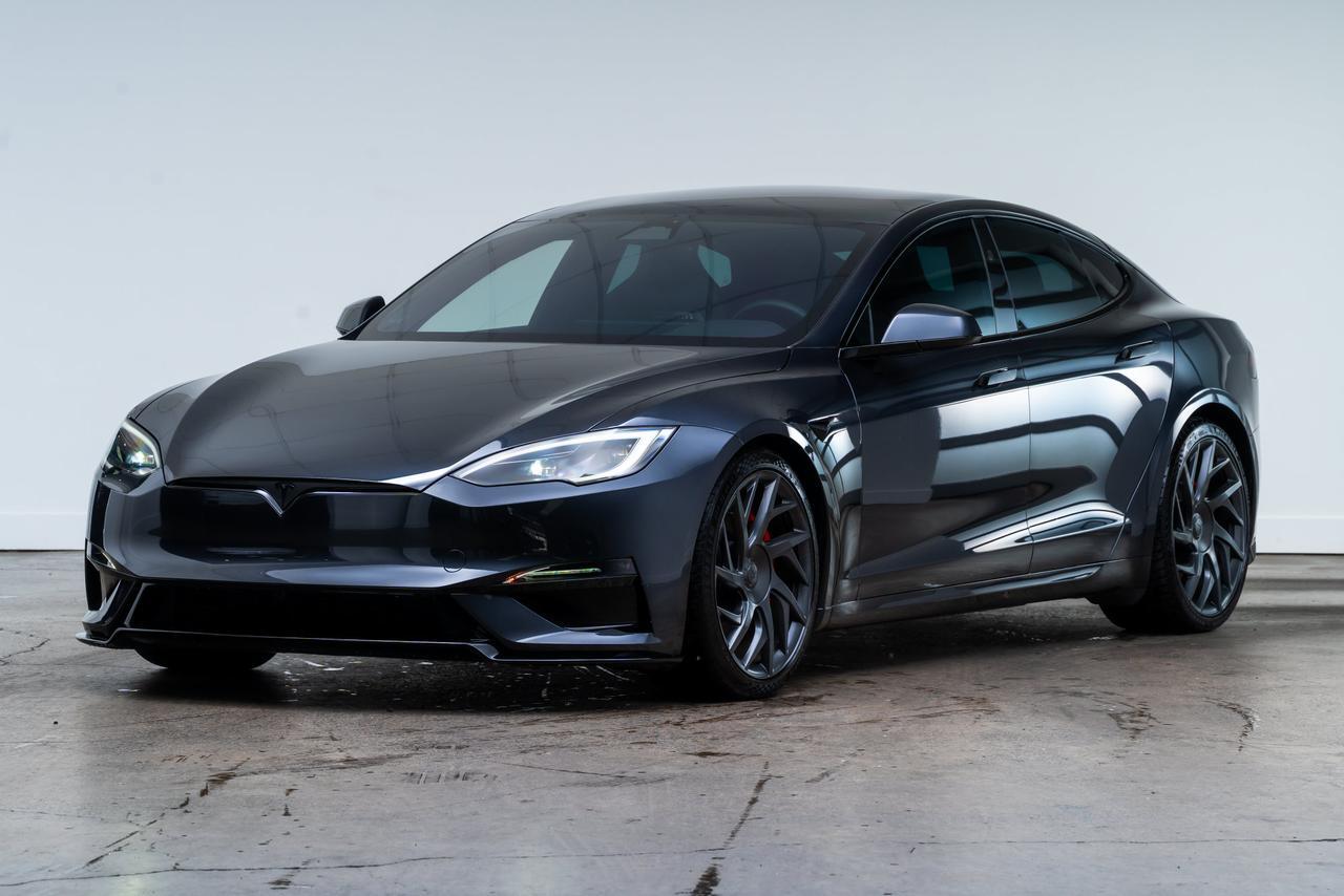2026 Tesla Model S Plaid 1 Owner / Ai Computer 4 / Velarium Wheels Portland OR