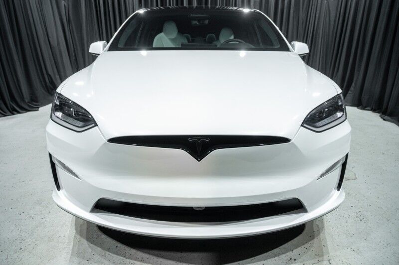 2026 Tesla Model X photo 3