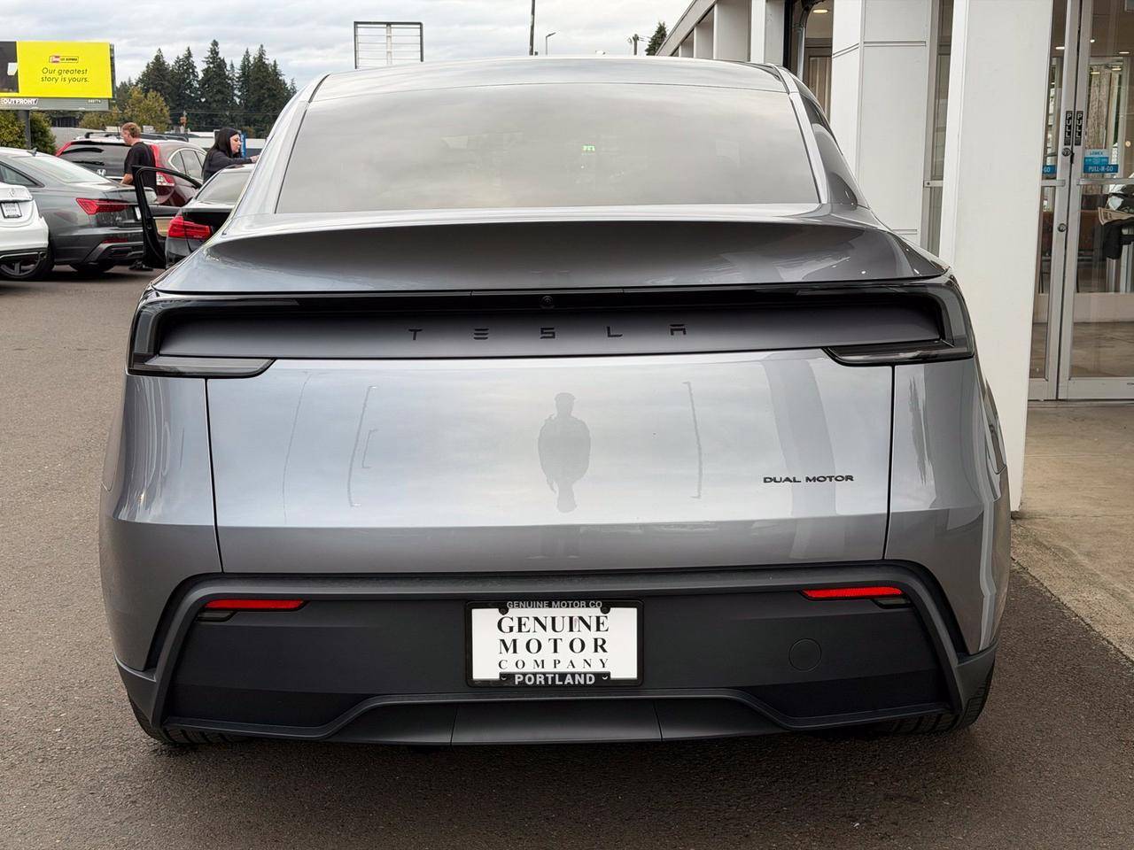 2026 Tesla Model Y Gladstone OR
