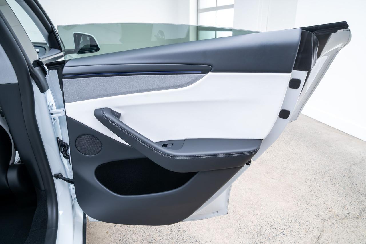 2026 Tesla Model Y 1 Owner Vented Seats Portland OR