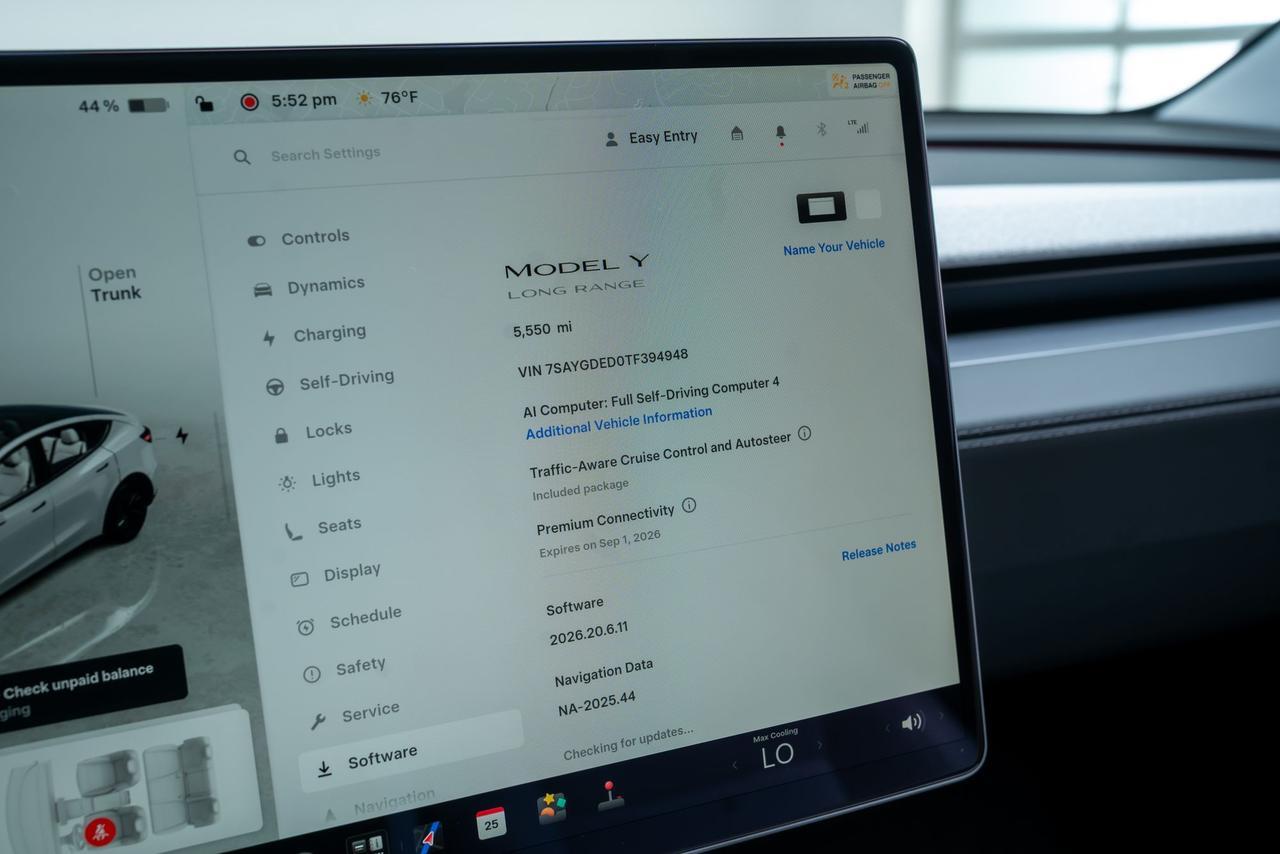 2026 Tesla Model Y 1 Owner Vented Seats Portland OR