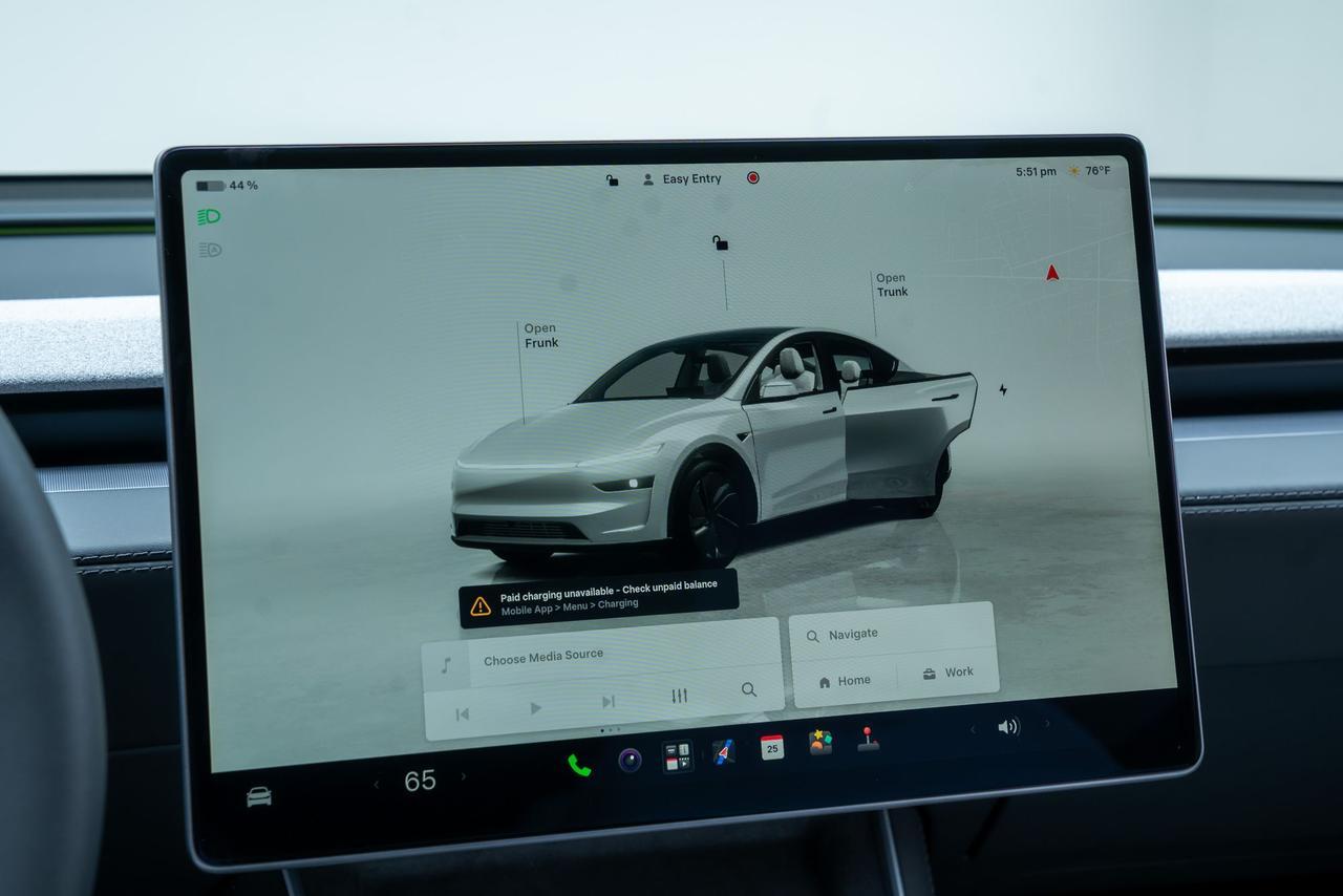 2026 Tesla Model Y 1 Owner Vented Seats Portland OR