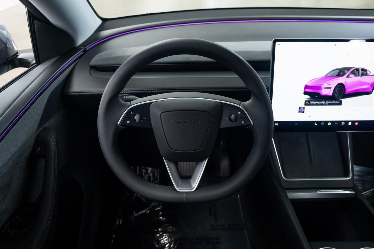 2026 Tesla Model Y Long Range 1 Owner Vented Seats Launch Series Full Self-Drive Portland OR