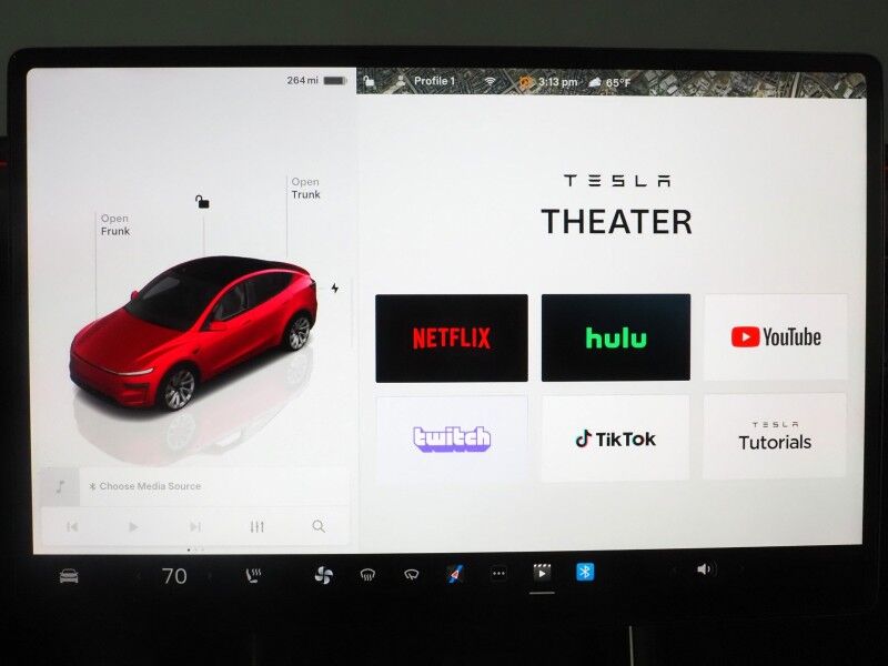 2026 Tesla Model Y Long Range AWD *AUTOPILOT, NAVIGATION, SAFETY ALERTS, ADAPTIVE CRUISE, AUTOMATIC PARKING, SURROUND CAMERAS, PANORAMA GLASS ROOF, CLIMATE SEATS, HEATED STEERING, 20 INCH HELIX WHEELS, WIRELESS CHARGING Round Rock TX
