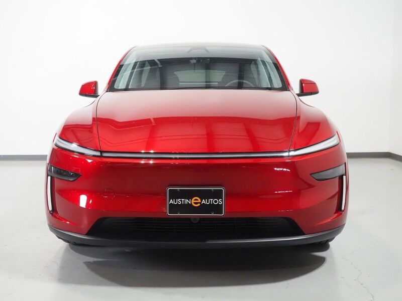 2026 Tesla Model Y Long Range AWD *AUTOPILOT, NAVIGATION, SAFETY ALERTS, ADAPTIVE CRUISE, AUTOMATIC PARKING, SURROUND CAMERAS, PANORAMA GLASS ROOF, CLIMATE SEATS, HEATED STEERING, 20 INCH HELIX WHEELS, WIRELESS CHARGING Round Rock TX