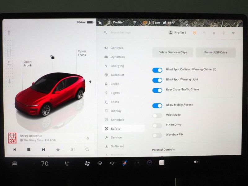 2026 Tesla Model Y Long Range AWD *AUTOPILOT, NAVIGATION, SAFETY ALERTS, ADAPTIVE CRUISE, AUTOMATIC PARKING, SURROUND CAMERAS, PANORAMA GLASS ROOF, CLIMATE SEATS, HEATED STEERING, 20 INCH HELIX WHEELS, WIRELESS CHARGING Round Rock TX