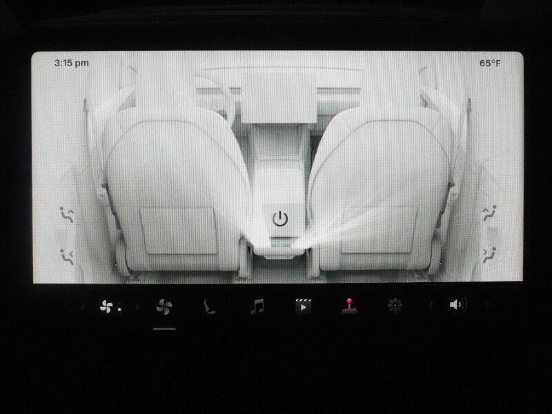 2026 Tesla Model Y Long Range AWD *AUTOPILOT, NAVIGATION, SAFETY ALERTS, ADAPTIVE CRUISE, AUTOMATIC PARKING, SURROUND CAMERAS, PANORAMA GLASS ROOF, CLIMATE SEATS, HEATED STEERING, 20 INCH HELIX WHEELS, WIRELESS CHARGING Round Rock TX