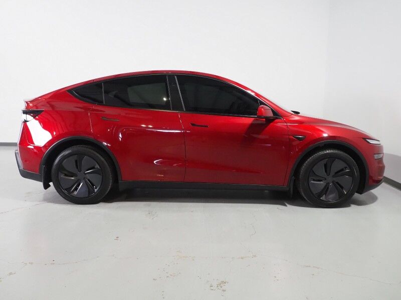 2026 Tesla Model Y Long Range AWD *AUTOPILOT, NAVIGATION, SAFETY ALERTS, ADAPTIVE CRUISE, AUTOMATIC PARKING, SURROUND CAMERAS, PANORAMA GLASS ROOF, CLIMATE SEATS, HEATED STEERING, WIRELESS CHARGING Round Rock TX