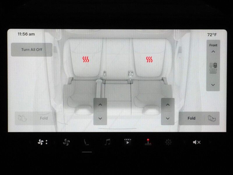 2026 Tesla Model Y Long Range AWD *AUTOPILOT, NAVIGATION, SAFETY ALERTS, ADAPTIVE CRUISE, AUTOMATIC PARKING, SURROUND CAMERAS, PANORAMA GLASS ROOF, CLIMATE SEATS, HEATED STEERING, WIRELESS CHARGING Round Rock TX