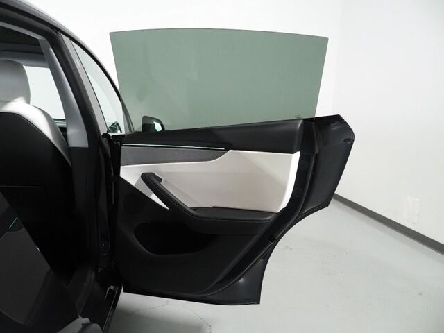 2026 Tesla Model Y Long Range AWD ***JUNIPER*** *AUTOPILOT, NAVIGATION, SAFETY ALERTS, ADAPTIVE CRUISE, AUTOMATIC PARKING, SURROUND CAMERAS, PANORAMA GLASS ROOF, CLIMATE SEATS, HEATED STEERING, WIRELESS CHARGING Round Rock TX